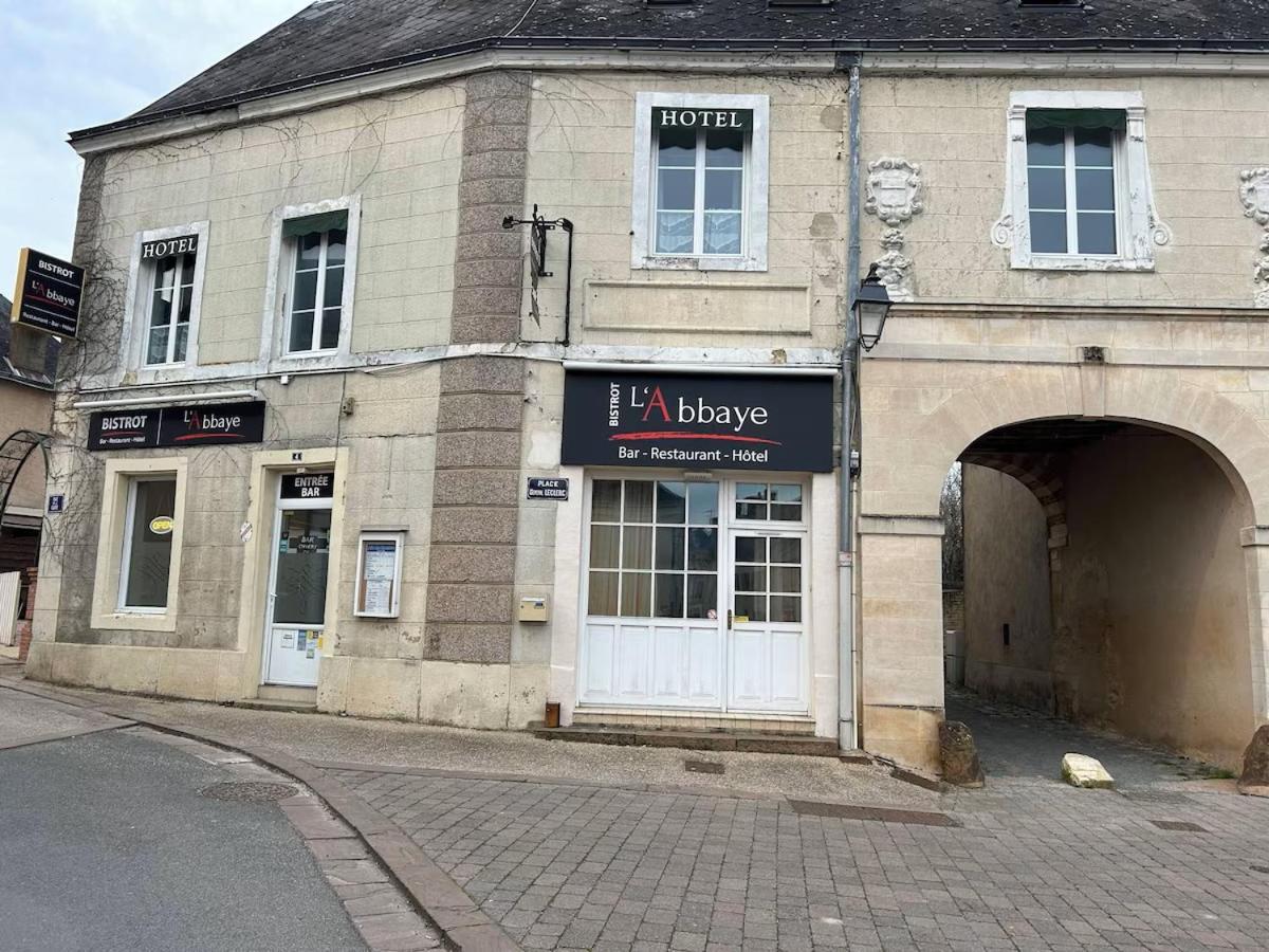 Hotel Bistrot De L'Abbaye Tuffé Exterior foto